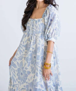 Karlie women Linen Square Neck Maxi Dress in Blue -Cinzia Rocca Icons Shop 4b2fce8e31104aaaa6388a0f8a77732f 1d6aa09a 8c33 4670 a0db 9ddc67e6377e 1080x