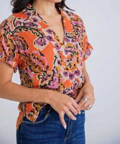 Karlie women Floral Abstract Signature V-Neck Top in Rust -Cinzia Rocca Icons Shop 68c8ae1f022a4b4ca81cdd40c304c99c 94ace30d d5bb 4913 8a26 573ea1665fbc 1080x