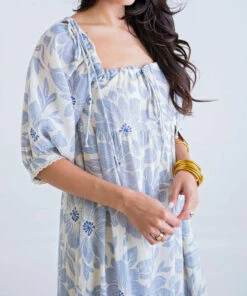 Karlie women Linen Square Neck Maxi Dress in Blue -Cinzia Rocca Icons Shop dc8f9824a231442e8c005697d2cd2006 bd1c487d c663 4cd1 8a17 bcac5f38473d 1080x